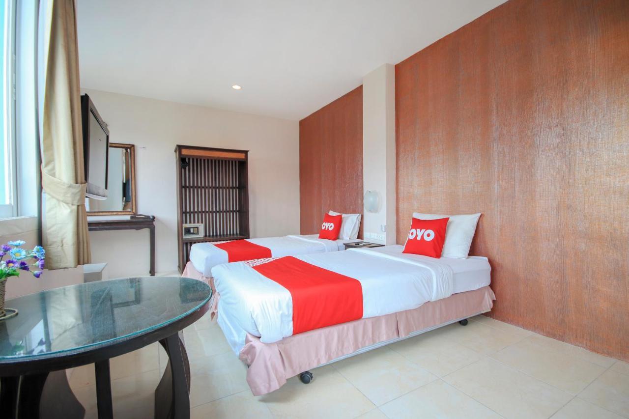 OYO 75321 Gemma Patong Hotell Phuket Exteriör bild