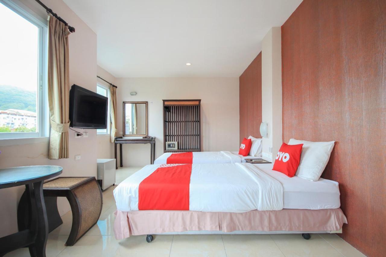 OYO 75321 Gemma Patong Hotell Phuket Exteriör bild