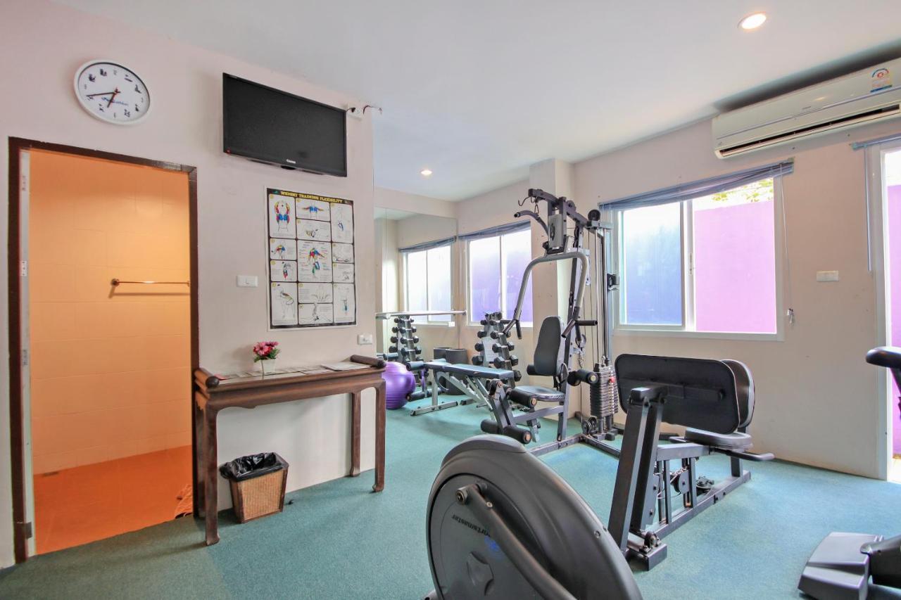 OYO 75321 Gemma Patong Hotell Phuket Exteriör bild