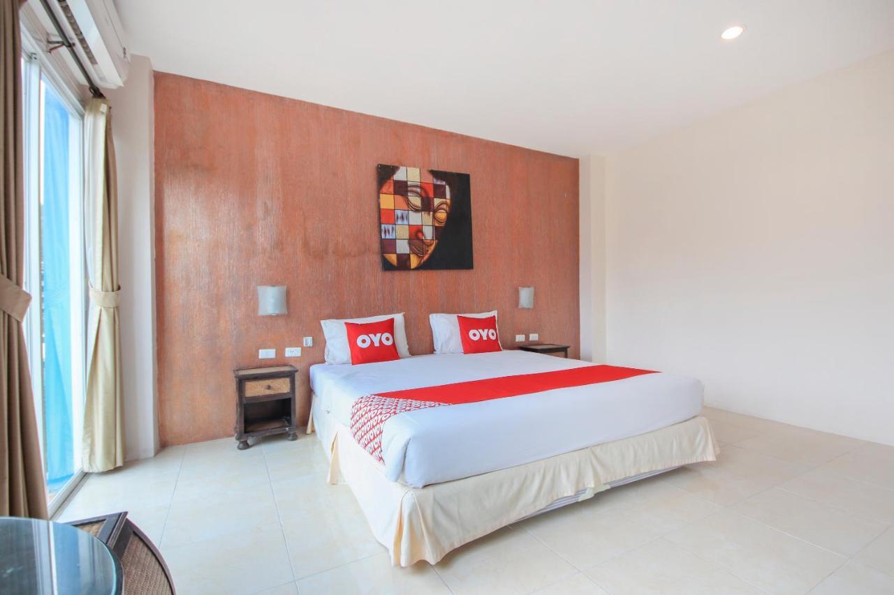 OYO 75321 Gemma Patong Hotell Phuket Exteriör bild