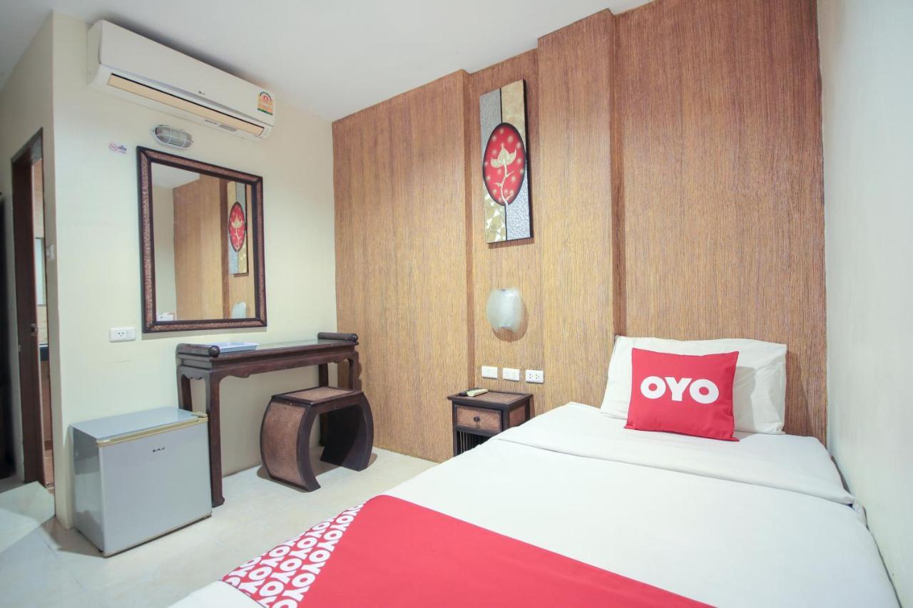OYO 75321 Gemma Patong Hotell Phuket Exteriör bild