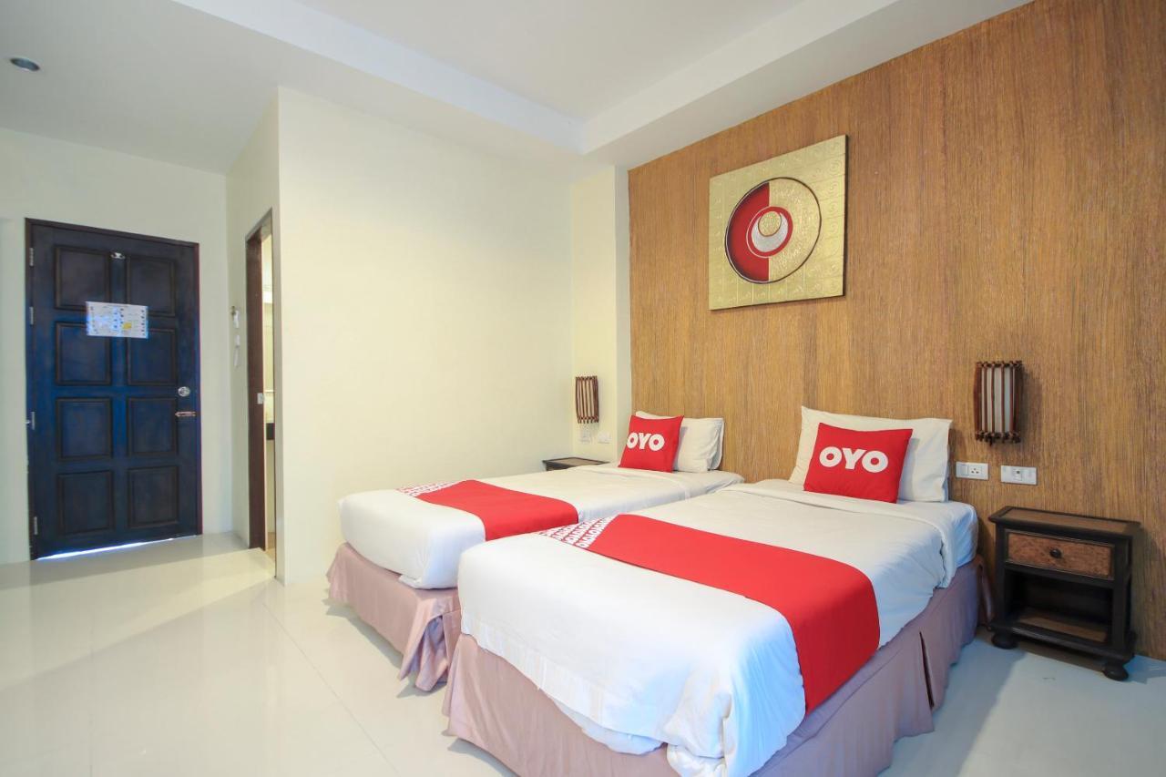 OYO 75321 Gemma Patong Hotell Phuket Exteriör bild
