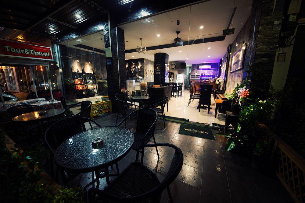 OYO 75321 Gemma Patong Hotell Phuket Exteriör bild